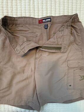 Reel Legends Cargo Shorts Mens 34 Mauve Khaki